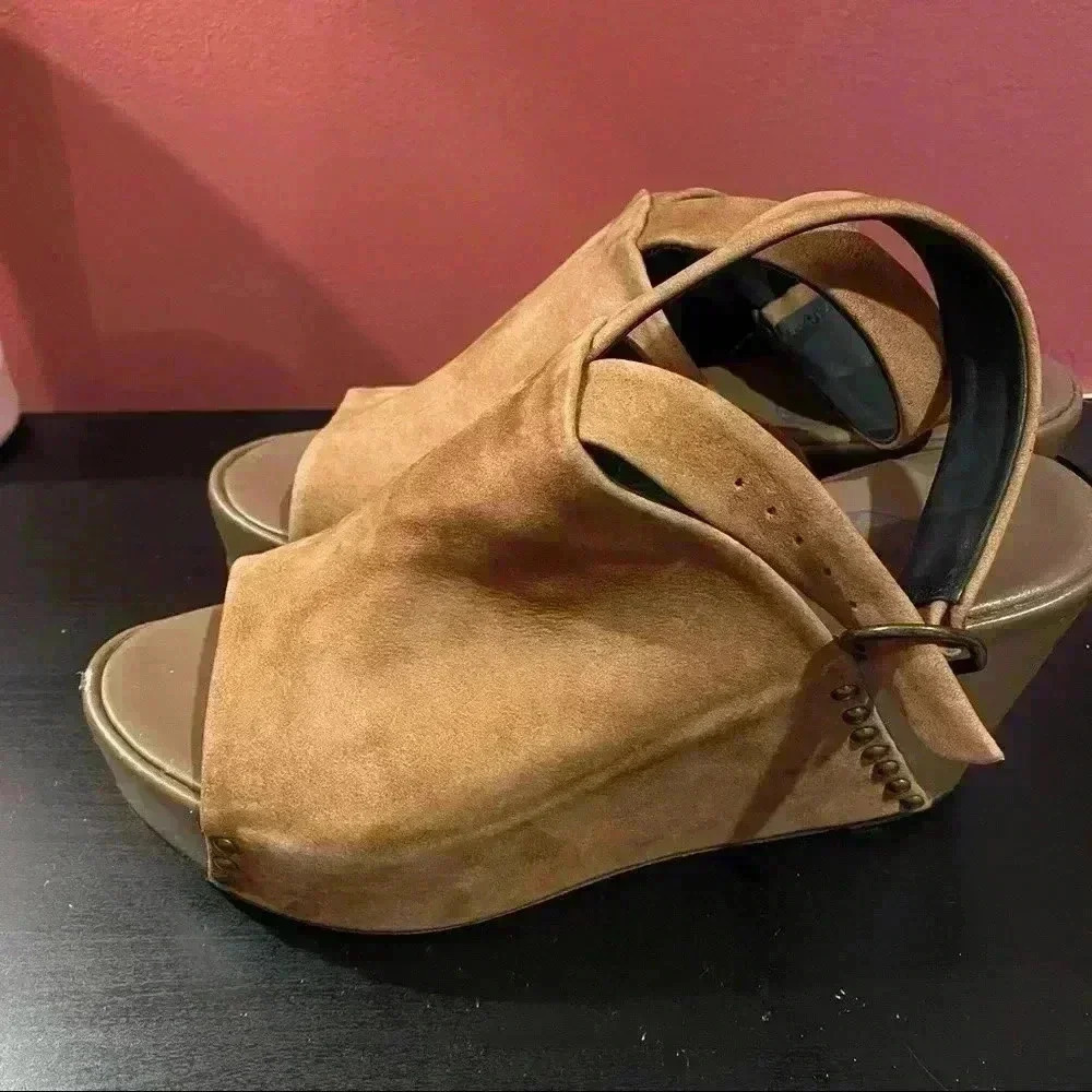 FIORENRINI + BAKER  WEDGE SANDAL